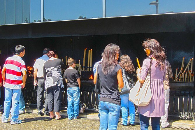 Private day tour Fatima and Sintra from Lisbon - Stop 1: Fatima Sanctuary, Mass time, and the tombs of the three children