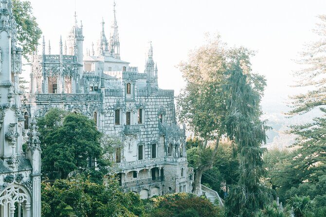 Private Jeep Safari in Sintra - Stop 1: Sintra National Palace passing by (and why it works)