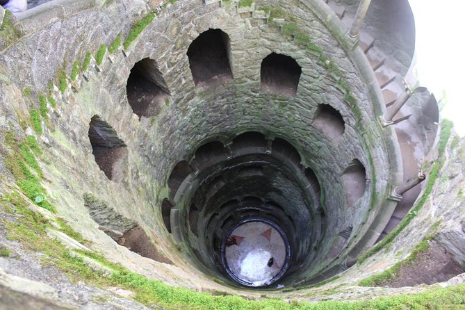 Private Monuments Tour in Sintra from Lisbon - Stop 3: Quinta da Regaleira and its symbol-heavy gardens