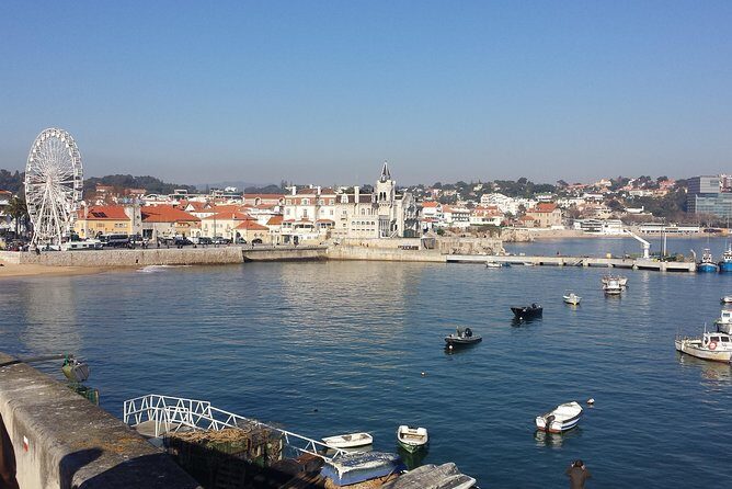 Private sightseeing Tour to Sintra and Cascais from Lisbon - Cascais for One Hour: From Fishing Roots to Seaside Lifestyle