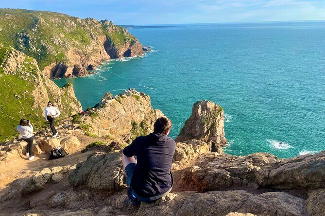 Private Sintra & Cascais Tour – Palaces, Wine & Views from Lisbon - Sintra National Palace vs. Pena Palace: choose based on how you like to see