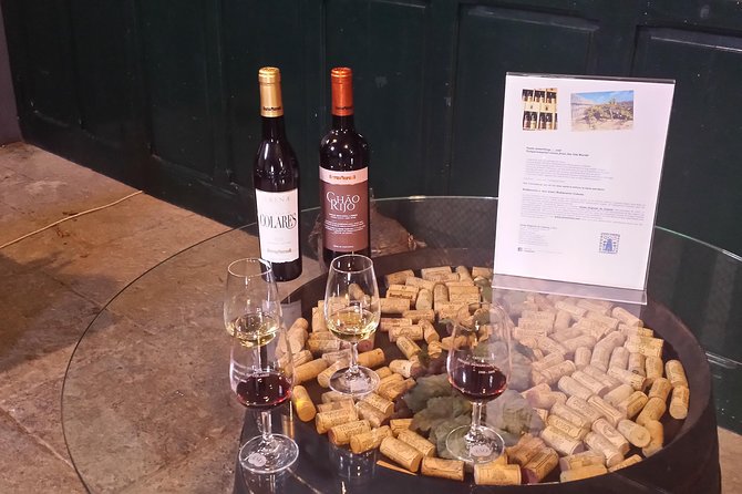 Private Sintra Tour from Lisbon with Cellar Visit and Wine Tasting - Palace of Queluz: a royal opener before Sintra steals the show