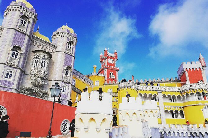 Private Tour 8 Hours Sintra & Cascais - Pena Palace and the romantic “first act” of your day