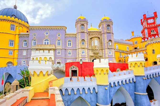 Private tour from Lisbon:Sintra Pena Palace Cabo da Roca, Cascais - Sintra’s historic center: freedom after the palace