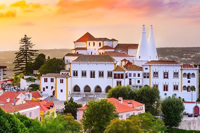 Private tour from Lisbon:Sintra Pena Palace Cabo da Roca, Cascais - Cascais: seaside elegance, marina views, and a fort with crafts