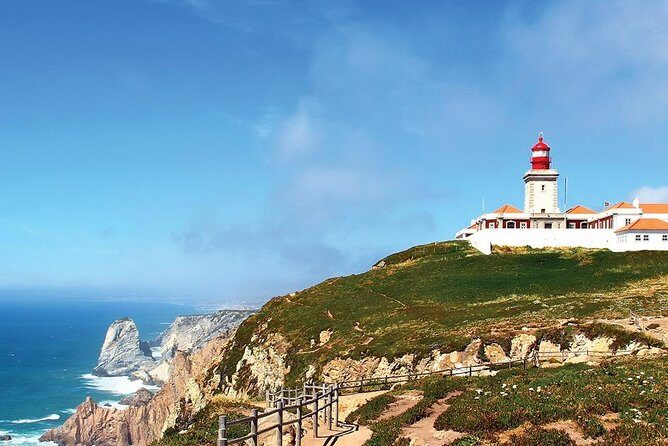 PRIVATE TOUR Full Day to Sintra, Roca Cape and Cascais - Cabo da Roca: the cliff stop that feels like the end of the world