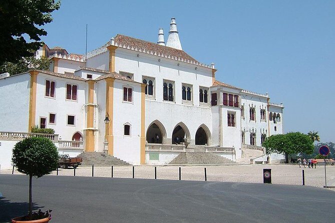 PRIVATE TOUR Full Day to Sintra, Roca Cape and Cascais - Lunch and timing: how to plan without losing the day