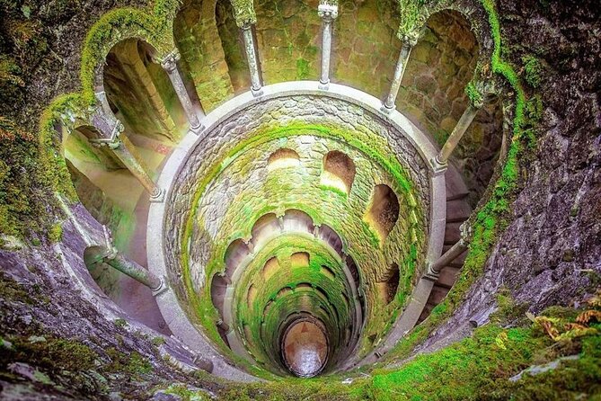 Private Tour Sintra Palaces and Scenic Landscapes - Price and Value: Why Up to 3 People Works Here