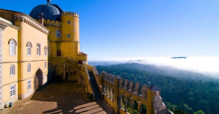 Private Tour : Sintra, Pena palace, Cabo da roca, Cascais - Pickup in Lisbon and the SUV timing that actually matters