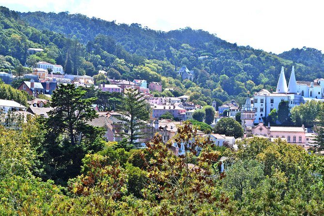 Private Trip: Cascais, Guincho, Roca Cape and Sintra from Lisbon - Centro Histórico de Sintra: The Fun Part After the Palace