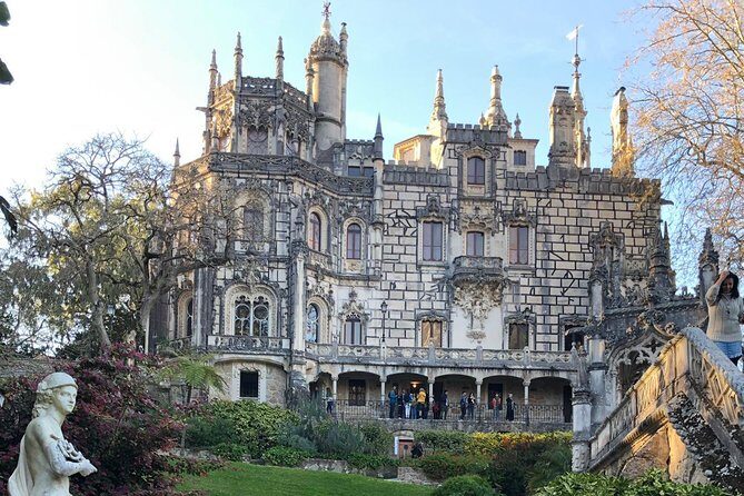 Quick visit to Sintra town from Lisbon Private Tour - Half day - Why a 5-Hour Sintra Loop Starts in Lisbon