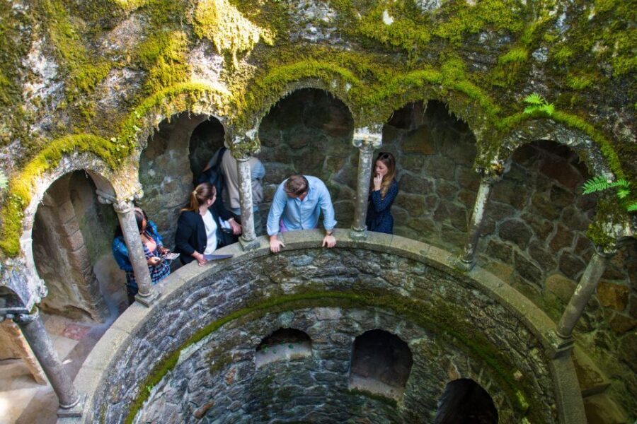 Quinta da Regaleira Skip-the-Ticket-Line Entry & Audioguide - The smartphone audio guide: how to use it without draining your battery