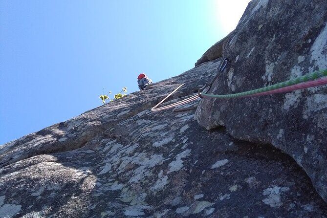 Rock Climbing in Sintra, Lisbon - Start at Praça da República and the Quick Trek to the Routes
