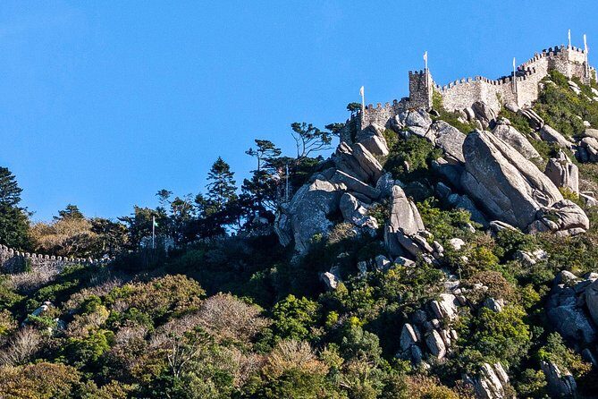 Sintra ALL PALACES - small groups (2-6pax) PRIVATE TOUR - Castelo dos Mouros: a quick fortress stop with high payoff viewpoints