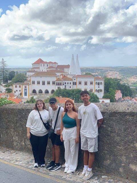 Sintra: All Palaces Tour 2.5 hs - How Pickup Works in Sintra (Train Station, Parking, and City Center)