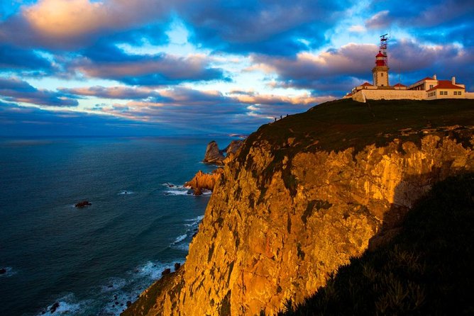 Sintra and Cabo da Roca Half Day Private Tour from Lisbon - Casa Piriquita: the quick pastry break that makes the tour feel local