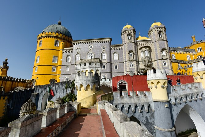 Sintra and Cascais Full Day Private Tour from Lisbon - Stop 2: Centro Histórico de Sintra for Streets, Sweets, and Breathing Room
