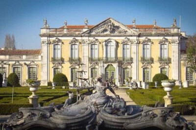 Sintra and Cascais Half Day Trip from Lisbon in Private Vehicle - Pena Palace: the stop that can make or break your timing