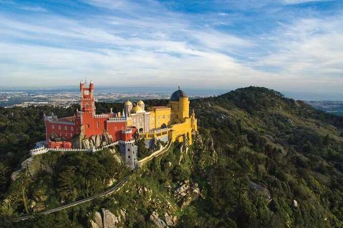 Sintra, Cabo da Roca and the Coast - PRIVATE Half Day from Lisbon like a local - Cabo da Roca: windswept western point and smart timing