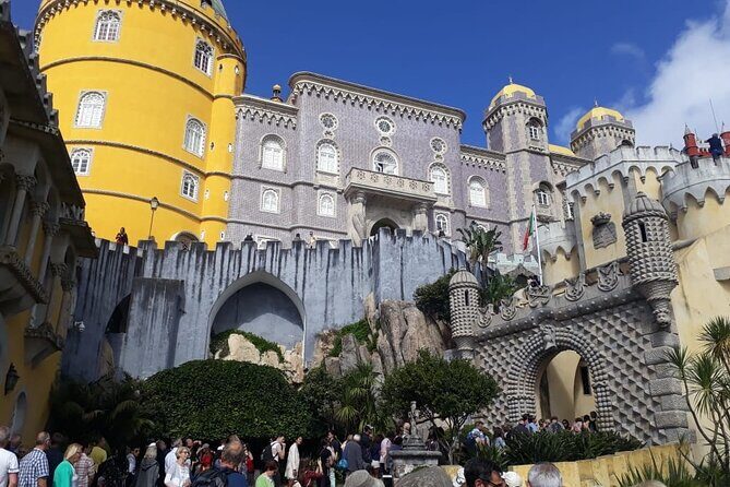 Sintra, Cabo da Roca, Cascais, Estoril, exit Lisbon, perfect DAY - Sintra National Palace: The Town-Center Contrast