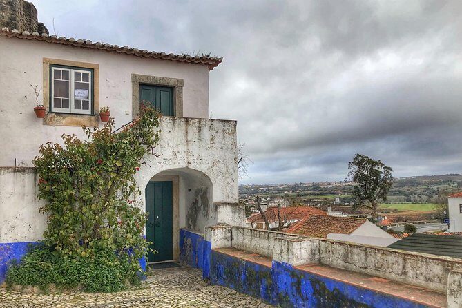Sintra Cabo da Roca Cascais Estoril Private Tour - Sintra Centro Histórico: Cobblestones, Shops, and Time to Breathe