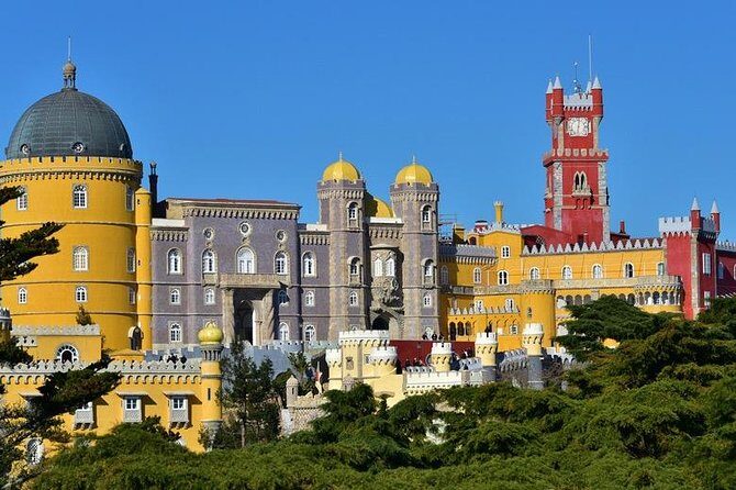 Sintra / Cabo da Roca / Cascais full day all inclusive lunch and entrees - Starting with pickup: you spend daylight on sights, not logistics