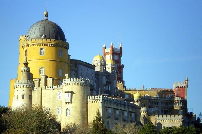 Sintra & Cascais Day Tour with Pena Palace Entry and Gardens Walk - Sintra Village: use your free time for lunch and the postcard streets