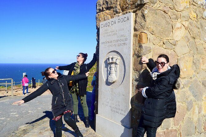 Sintra & Cascais de E-Bike Tour - Stop 2: Quinta da Regaleira and the well and tunnels problem