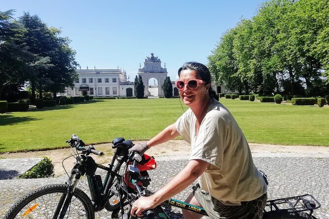 Sintra & Cascais de E-Bike Tour - Price and logistics: what you’re really paying for