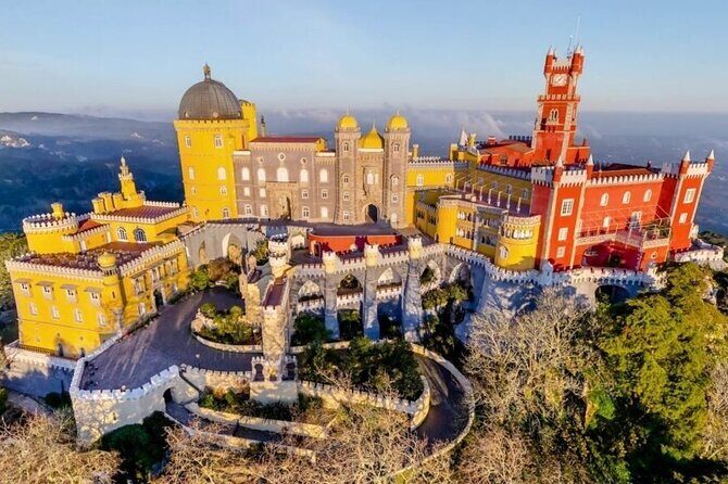 Sintra & Cascais Full Day - Private Tour in Classic Car - Cabo da Roca: Lunch Break and the Mainland’s Edge