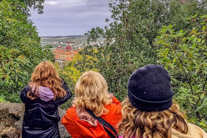 Sintra & Cascais Shore Excursion: Private Half-Day Highlights - Cascais Along the Marginal: Royal Summer Meets Real Sea Town