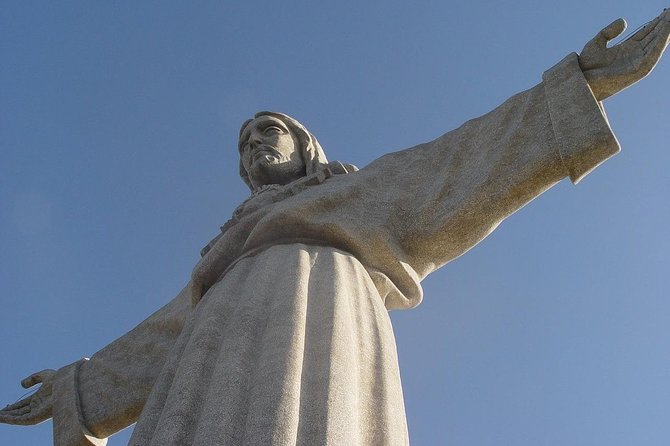Sintra Cascais Small Group Tour (w/ Roca Cape and Estoril) - Quick reasons this tour works well