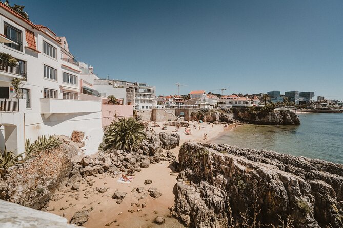 Sintra & Coast Escape – Palaces, Beaches & Villages - Azenhas do Mar: Cliffside Houses and a Rock Pool Moment