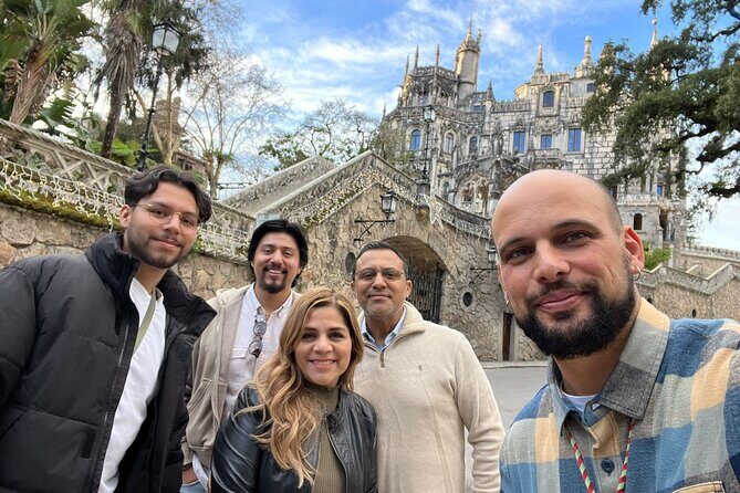 SINTRA Day Trip - Tickets & Lunch Included - Colares and Praia das Maçãs: the Atlantic break and lunch