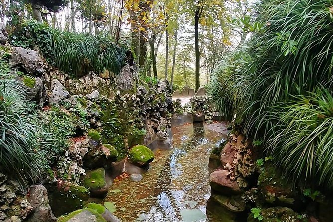 Sintra Full-Day Private Tour - A Journey through Wonderland - Centro Histórico de Sintra: your lunch reset and free-time win