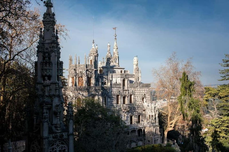 Sintra Guided Tour for Small Groups: Pena, Regaleira & Roca - Pickup and getting settled: where the day starts matters