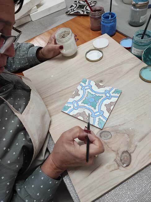 Sintra: Hispanic Moorish Tile Workshop - Small Group Energy (and Why It Helps Your Results)