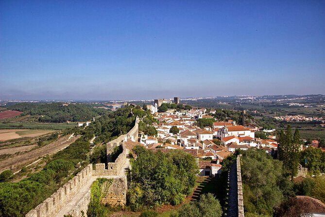 Sintra Lovers - Tour to Fátima, Batalha, Nazaré & Óbidos - Stop 2: Batalha Monastery—UNESCO power with Gothic + Manueline details