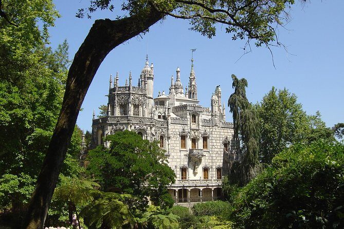 Sintra Palaces Full Day Private Tour from Lisbon - Castelo dos Mouros: The View Break (with Atlantic Reach)