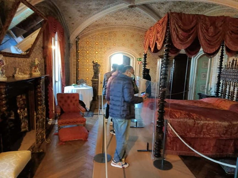 Sintra: Pena Palace and Park Entry Ticket with Tuk Tuk Ride - Who this Pena Palace + park tuk-tuk tour suits best