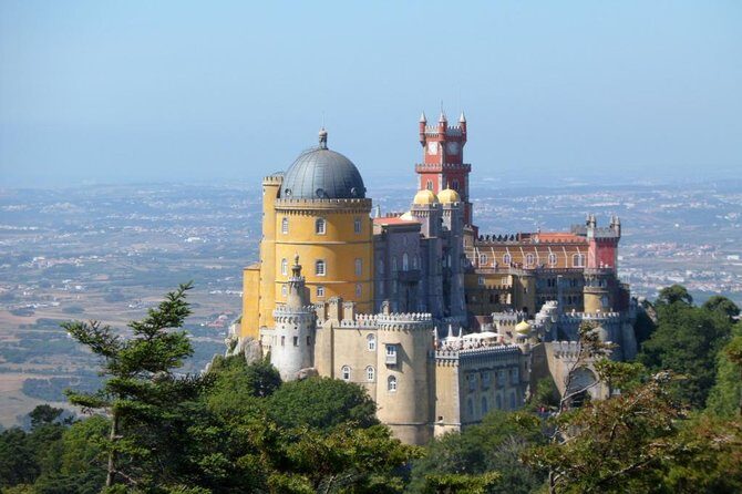 Sintra, Pena Palace, Cabo Roca, Cascais Small Group from Lisbon - Park and National Palace of Pena: the star stop