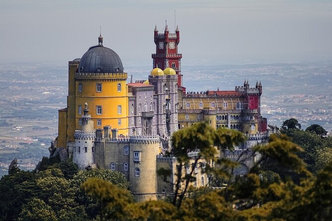 Sintra, Pena Palace, Cape Roca & Cascais Small-Group Tour - Meeting Up at 8:30 and How the Small Group Changes Everything