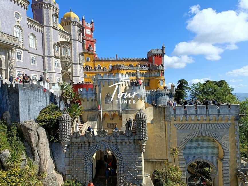 Sintra: Pena Palace. Moorish Castle. Cabo da Roca. & Cascais - Praia da Água Doce and the coastal pass: quick views between big stops