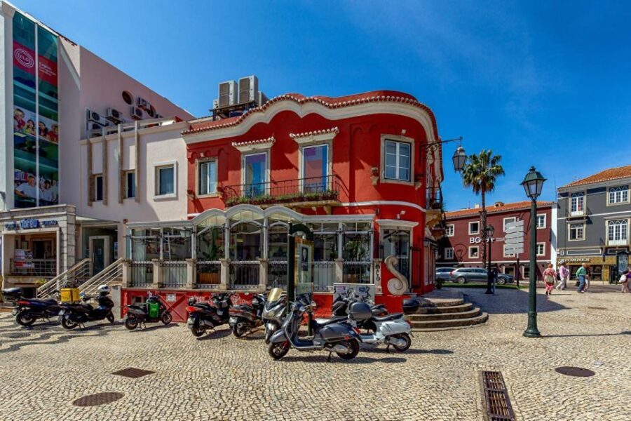 Sintra: Pena Palace. Moorish Castle. Cabo da Roca. & Cascais - Timing, walking, and weather: how to pack for a day that changes