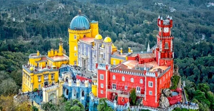Sintra: Pena Palace, Moorish Castle, Regaleira, & Monserrate - Castle of the Moors: Start Outside, Get Oriented Fast