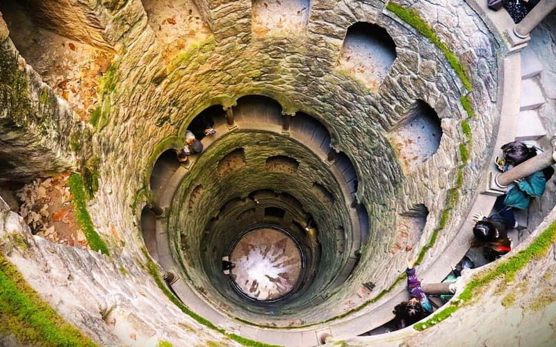 Sintra: Pena, Regaleira, Cabo da Roca & Cascais Private tour - Sintra Old Town Walking Tour: Get Context Before the Palaces