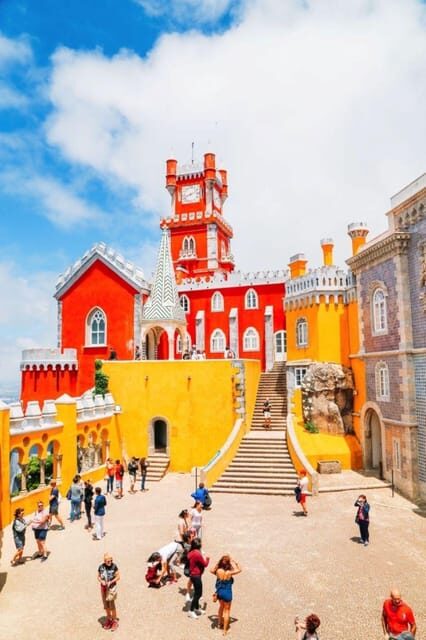 Sintra Polski Przewodnik+Pena Palce + Cabo da Roca + Cascais - Who This Tour Fits Best (and Who Should Skip It)
