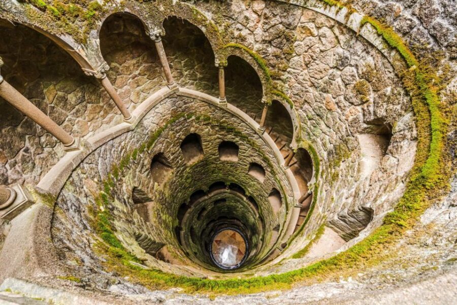Sintra: Quinta da Regaleira e-Ticket & Sintra City Audios - The Sintra City Audio Loop: Volta do Duche to the Palace of Seteais