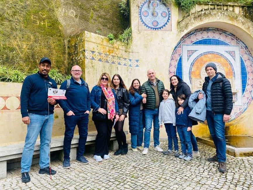 Sintra: Quinta da Regaleira Entry Tickets with Host - Meeting up near the fountain and getting through security