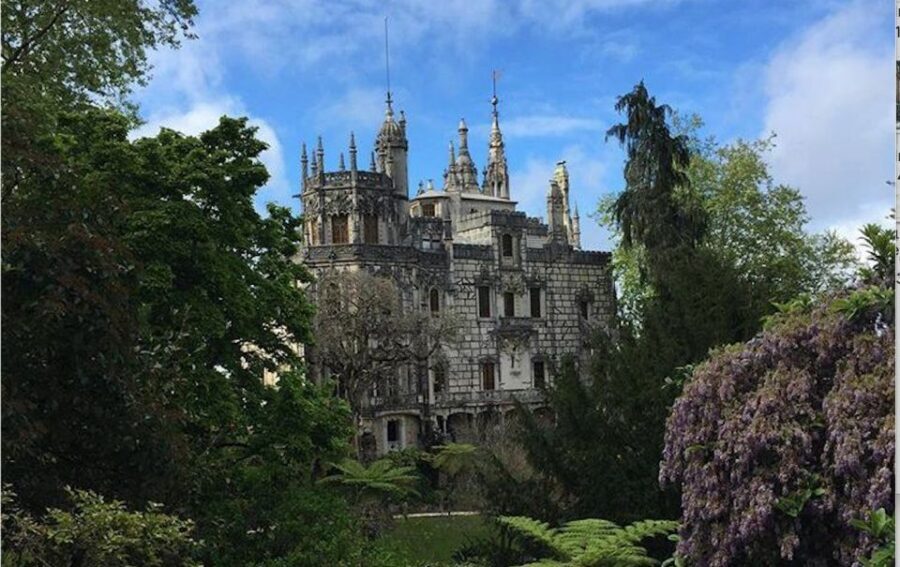 Sintra: Regaleira, Cabo da Roca and Cascais Jeep Safari Tour - Lunch at a Local Spot: How to Plan for What You Pay